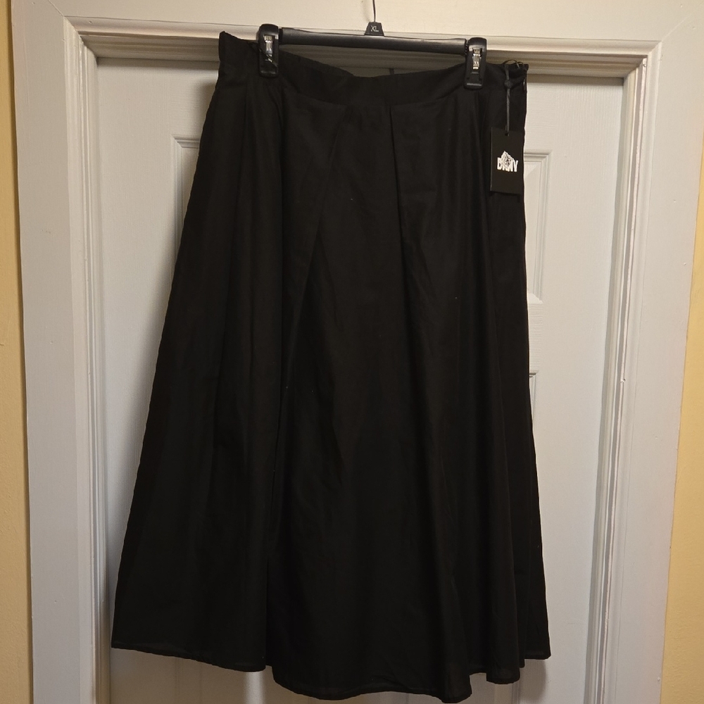 DKNY Classic Black A-Line Skirt